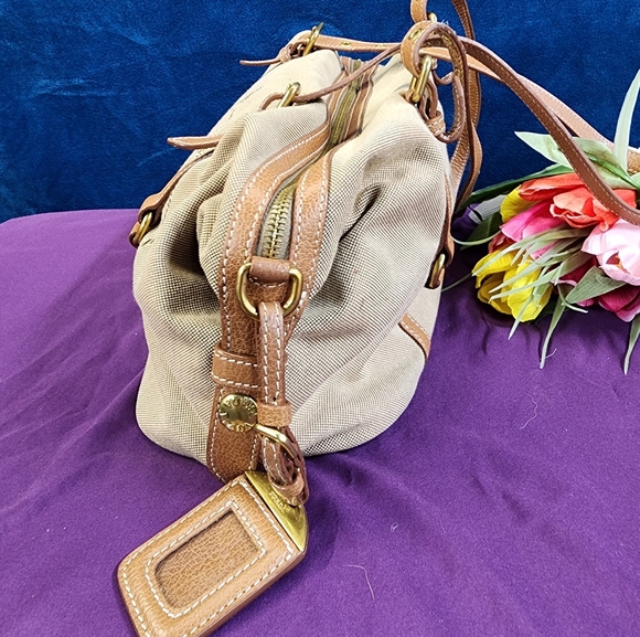 🔹️FINAL SALE 🔹️ Authentic Prada Shoulder Bag - Picture 6 of 10